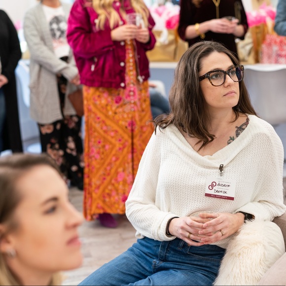 MORE‎ POSHNSIP!!! - Picture 6 of 8